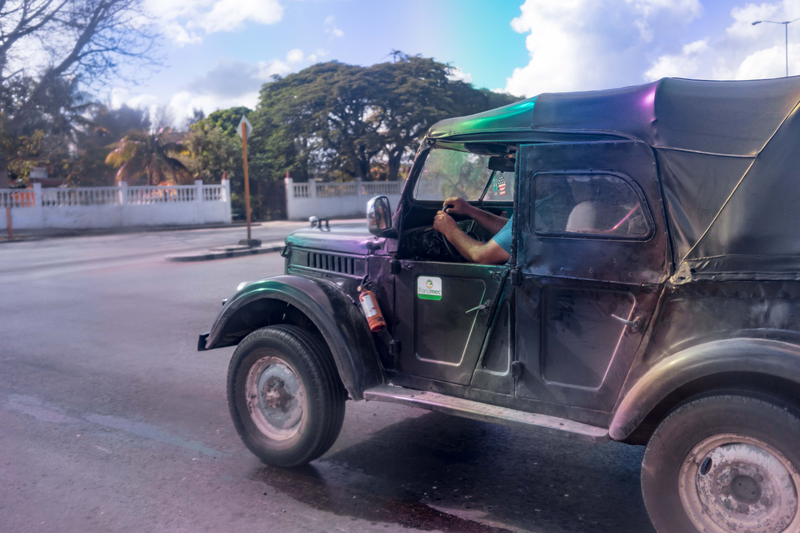 Illustration for article titled Here's What Cuba's Car Scene Looks Like In 2017